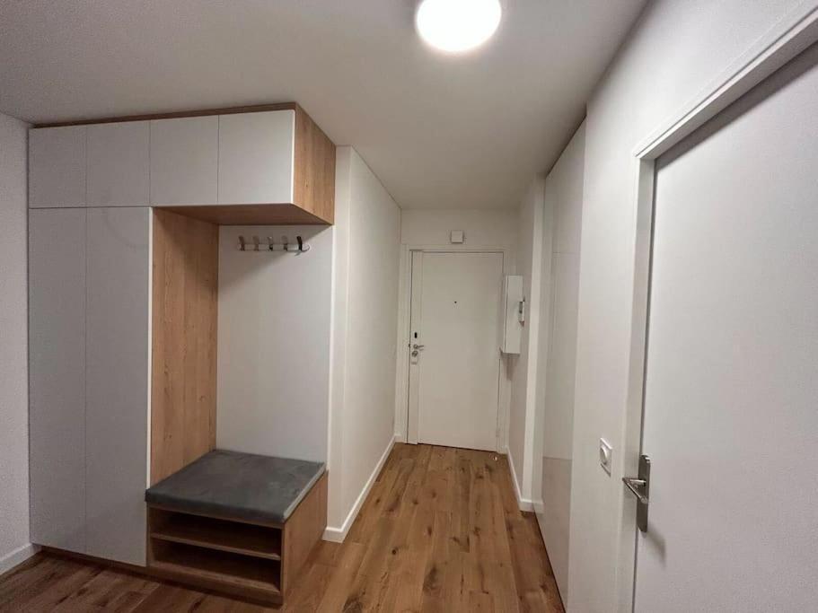 Splendid 92M2 Renovated, 4 Rooms Charenton-le-Pont Bagian luar foto